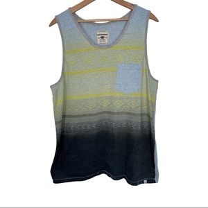 Union Bay Tank Top Beach XL Yellow Gray Pool Summer Casual Pattern Pocket Tee